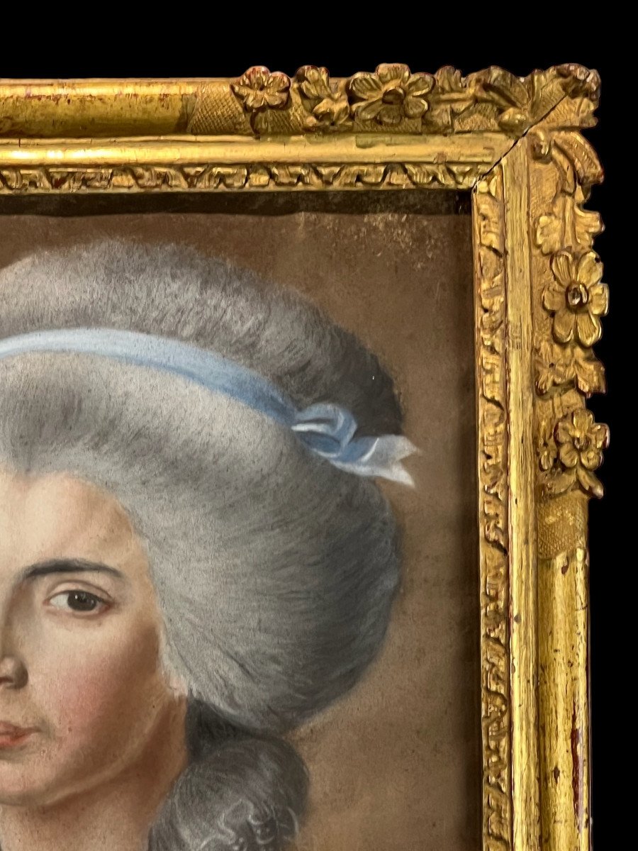 18th Century Pastel Under Glass "quality Portrait Of A Woman" With 18th Century Frame-photo-7