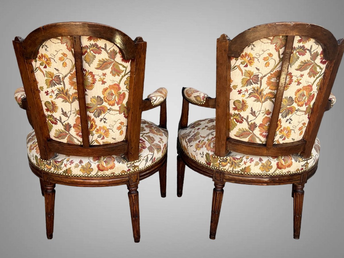 Pair Of 18th Century Louis XVI Cabriolet Armchairs With Upholstered Spade Backs-photo-5