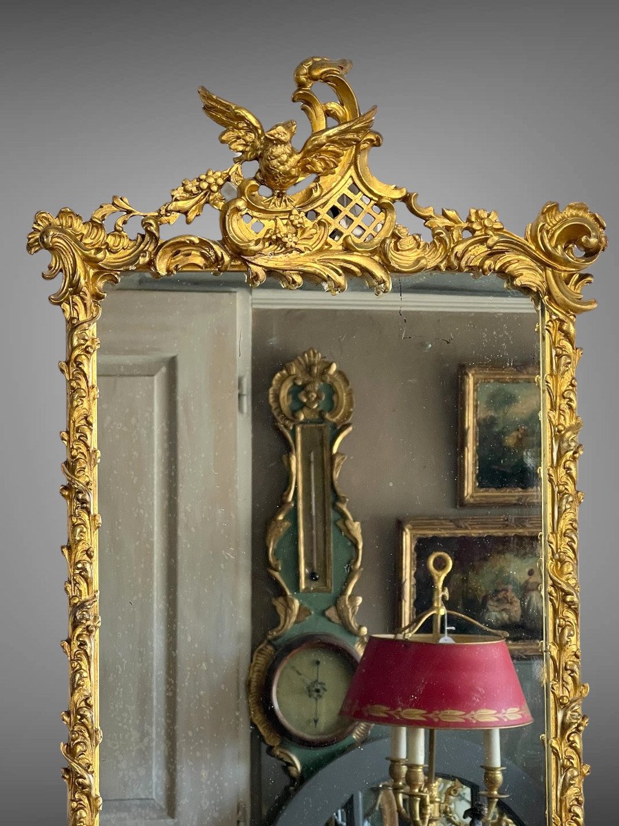Miroir Du XIXe En Bois Et Stuc Doré De Style Louis XV ( Fronton Avec Un Oiseau )-photo-3