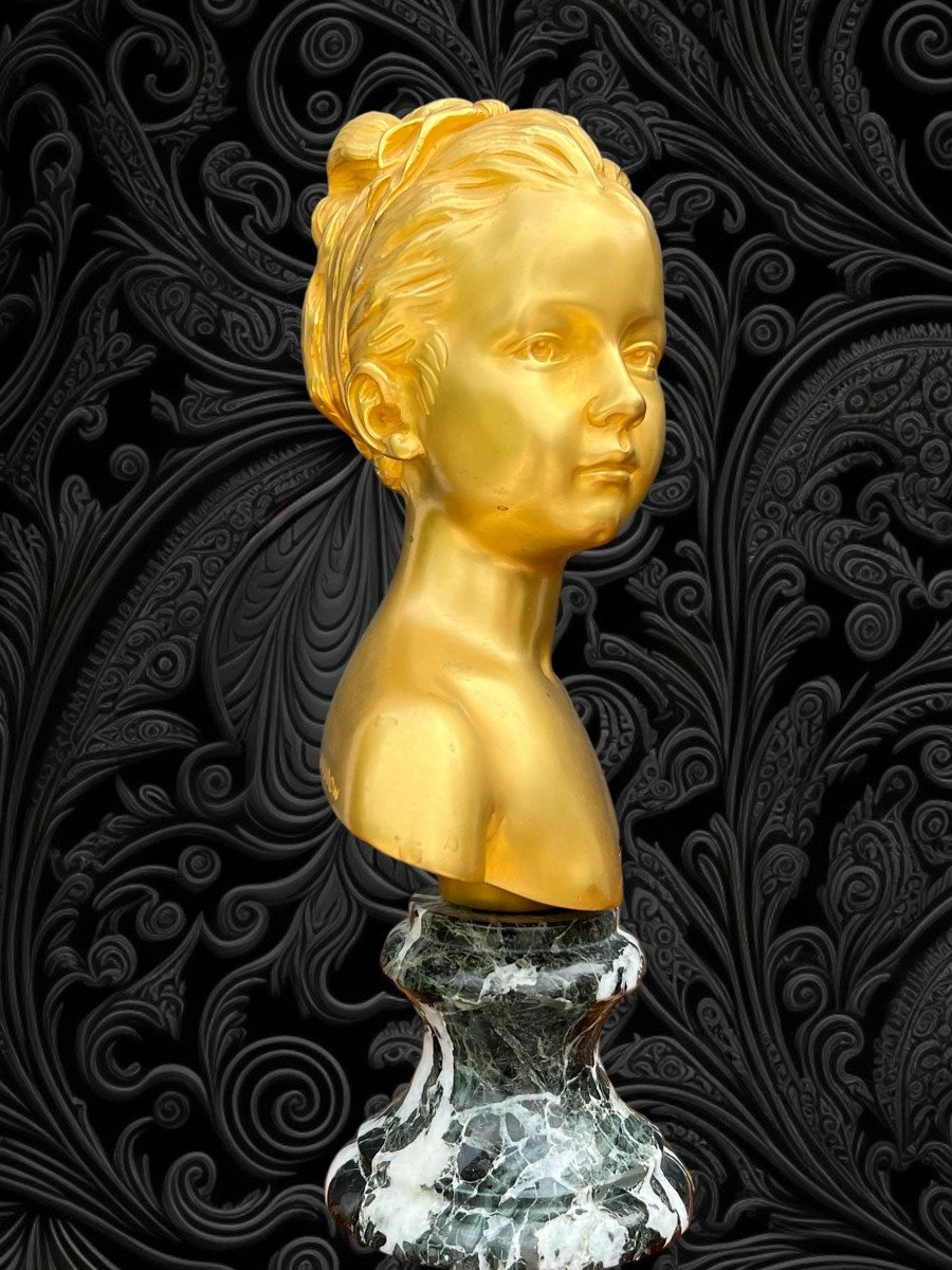 Gilt Bronze Bust Of "louise Brongniart" Bearing The Signature Of Houdon-photo-5