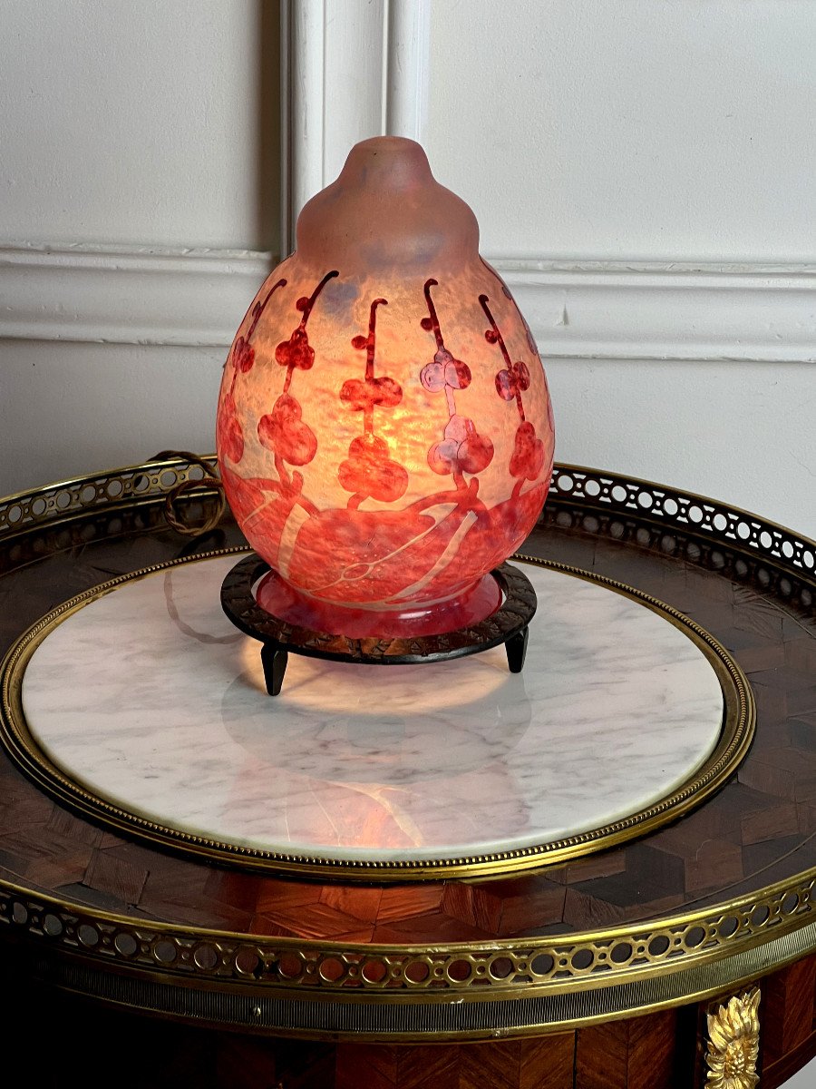 Le Verre Français / Lampe En Pâte De Verre Gravé A L Acide A Décor De Fleurs-photo-3