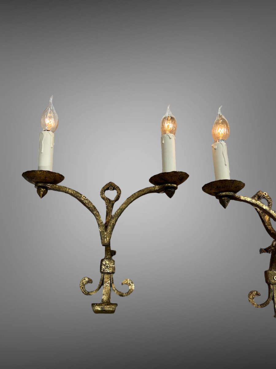 Pair Of Wall Lights By Robert And Roger Thibier 20th Century In Hammered And Gilded Iron-photo-6