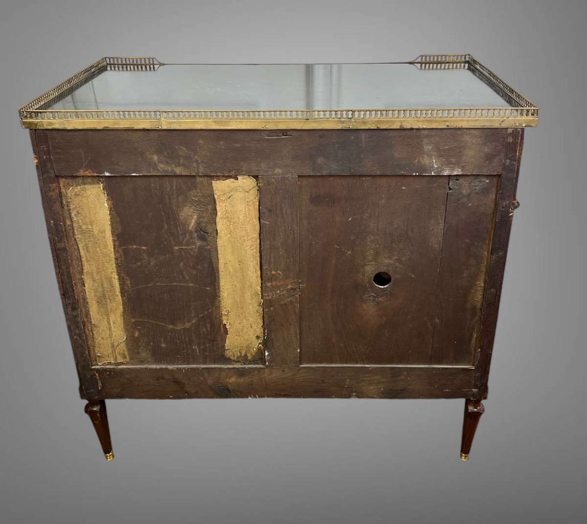 Commode 18e époque Louis XVI En Acajou Avec Dessus Marbre Et Galerie En Bronze-photo-7