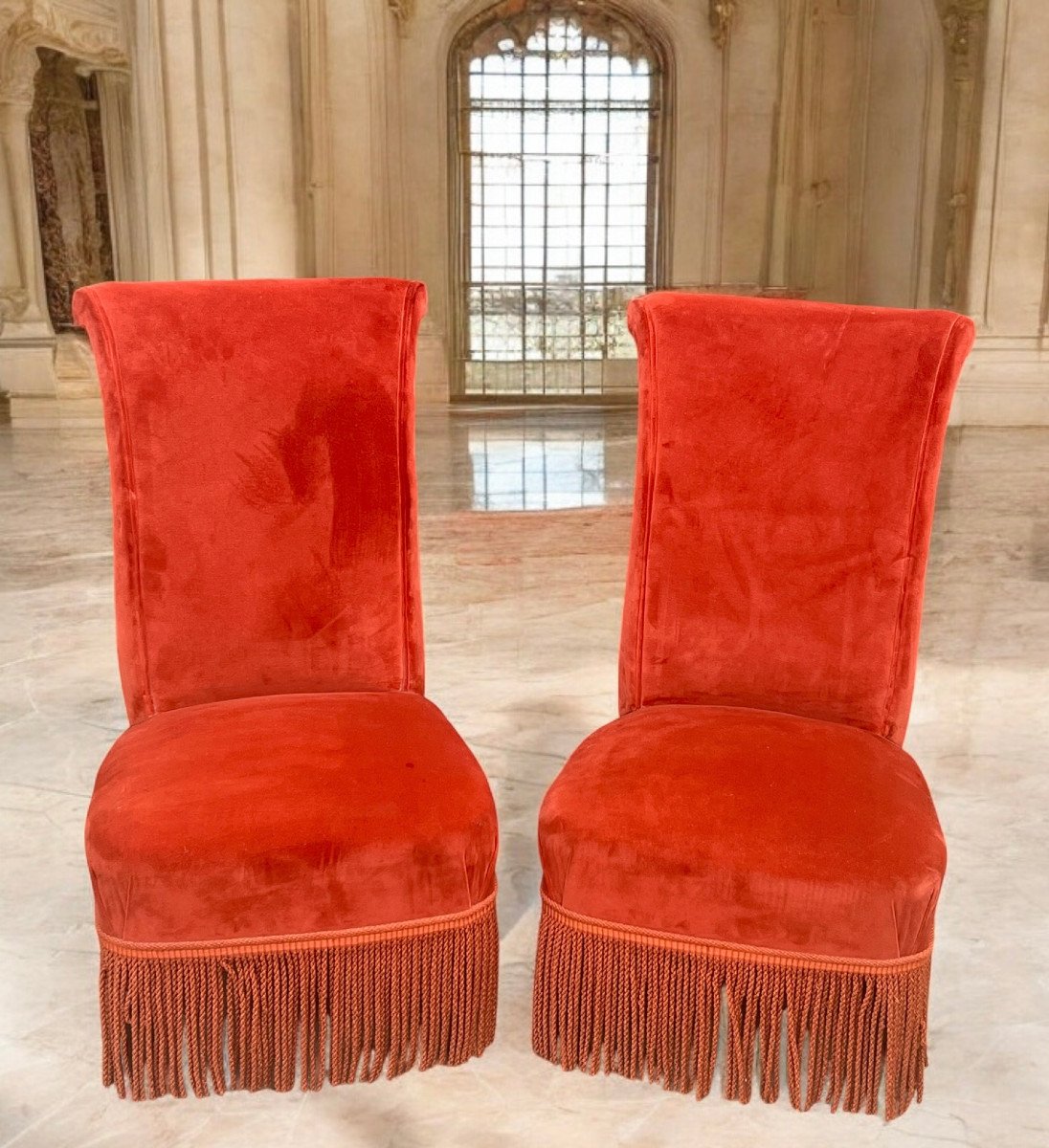 Paire De Chauffeuses Anciennes Style Napoleon III Tapissées d' Un Velours Rouge-photo-2