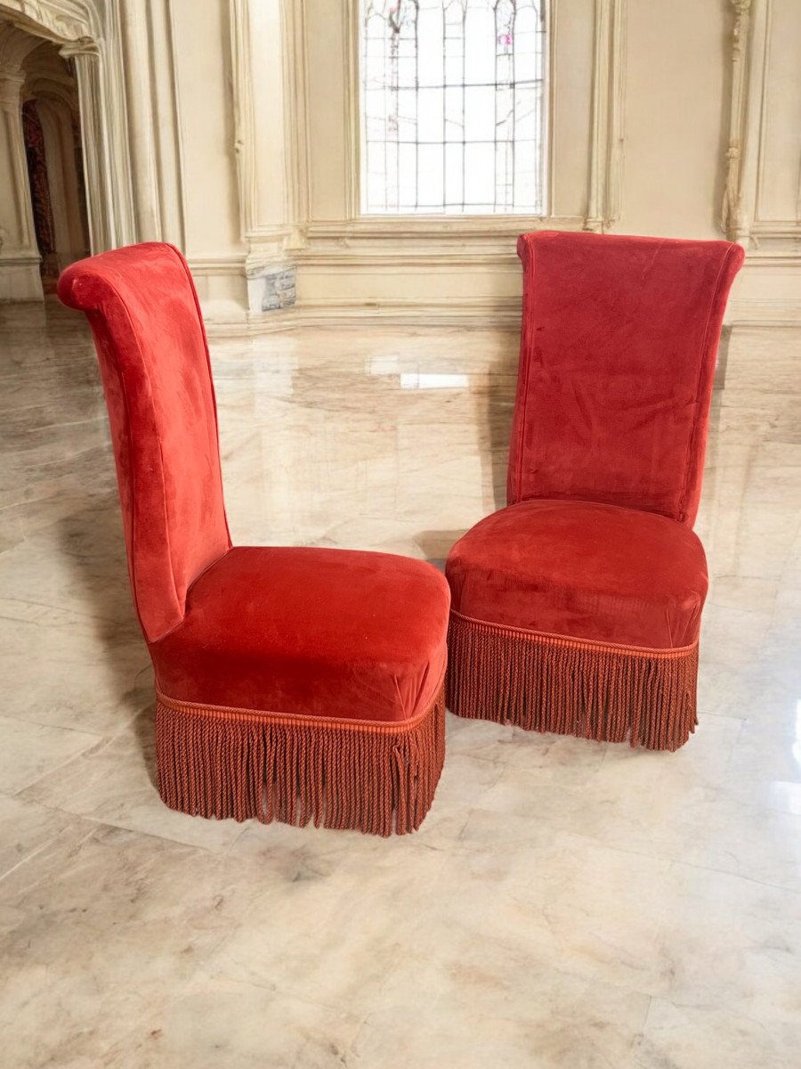 Paire De Chauffeuses Anciennes Style Napoleon III Tapissées d' Un Velours Rouge-photo-3