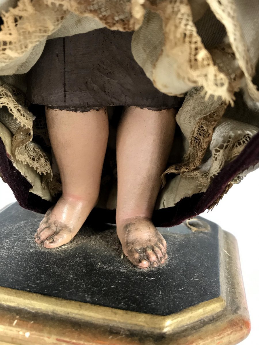 19th Century Child Jesus In Polychrome Carved Wood On A Gilded Base With A Doucine-photo-5