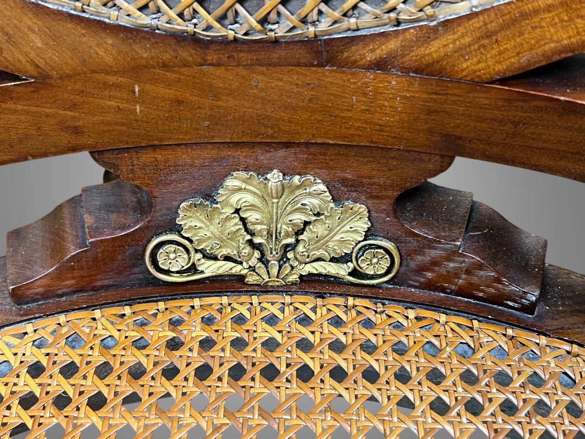 Chaise De Bureau Cannée Du XIXe De Style Empire En Acajou Orné De Bronze Doré-photo-4