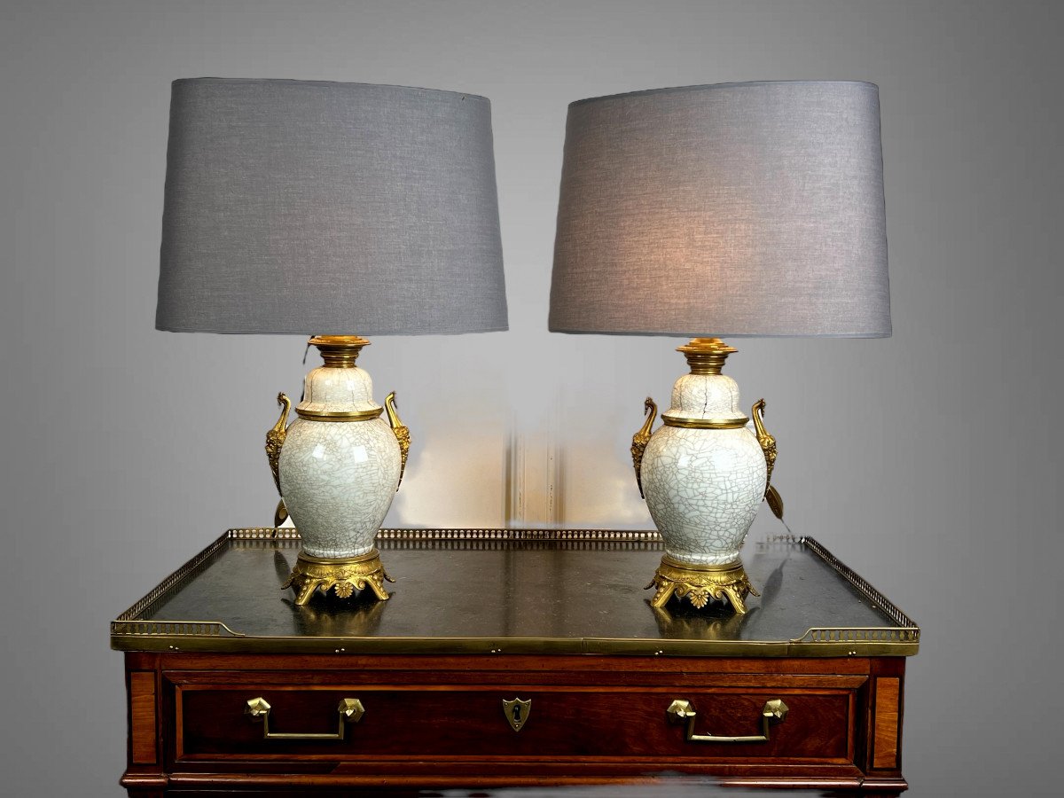 Pair Of 19th Century Lamps In Chinese Cracked Porcelain Decorated With Gilt Bronze-photo-2