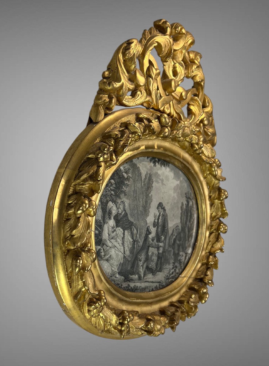 18th Century Louis XV Period Oval Frame In Gilded Carved Wood And Its Openwork Pediment-photo-8