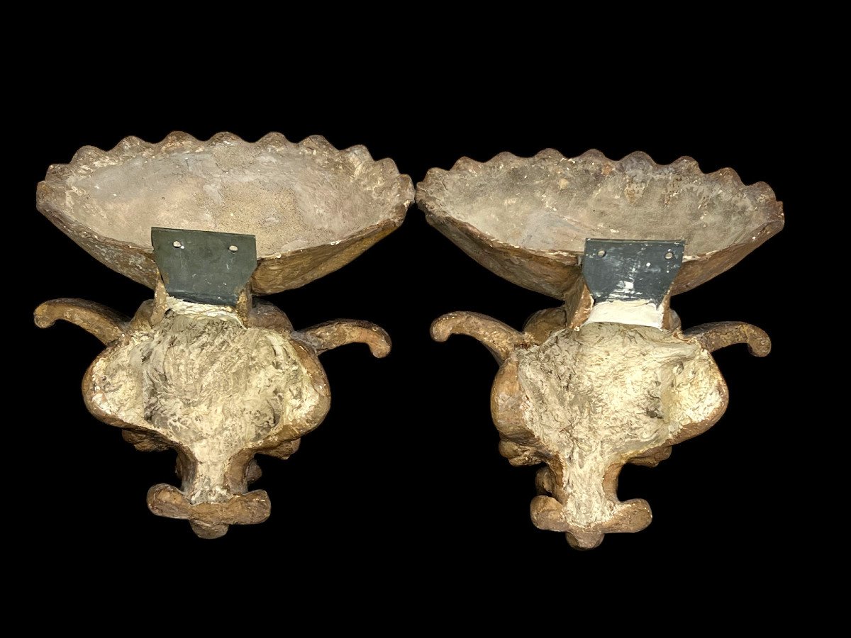 Pair Of Antique 19th Century Patinated Plaster Holy Water Fonts Decorated With Winged Cherubs-photo-5