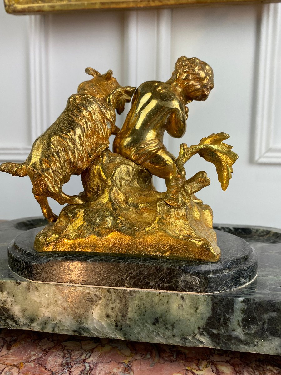 ENCRIER EN MARBRE ET BRONZE DORÉ DECOR DE PUTTO ET BOUC SIGNÉ " MUSÉE DE SEVRES"-photo-6