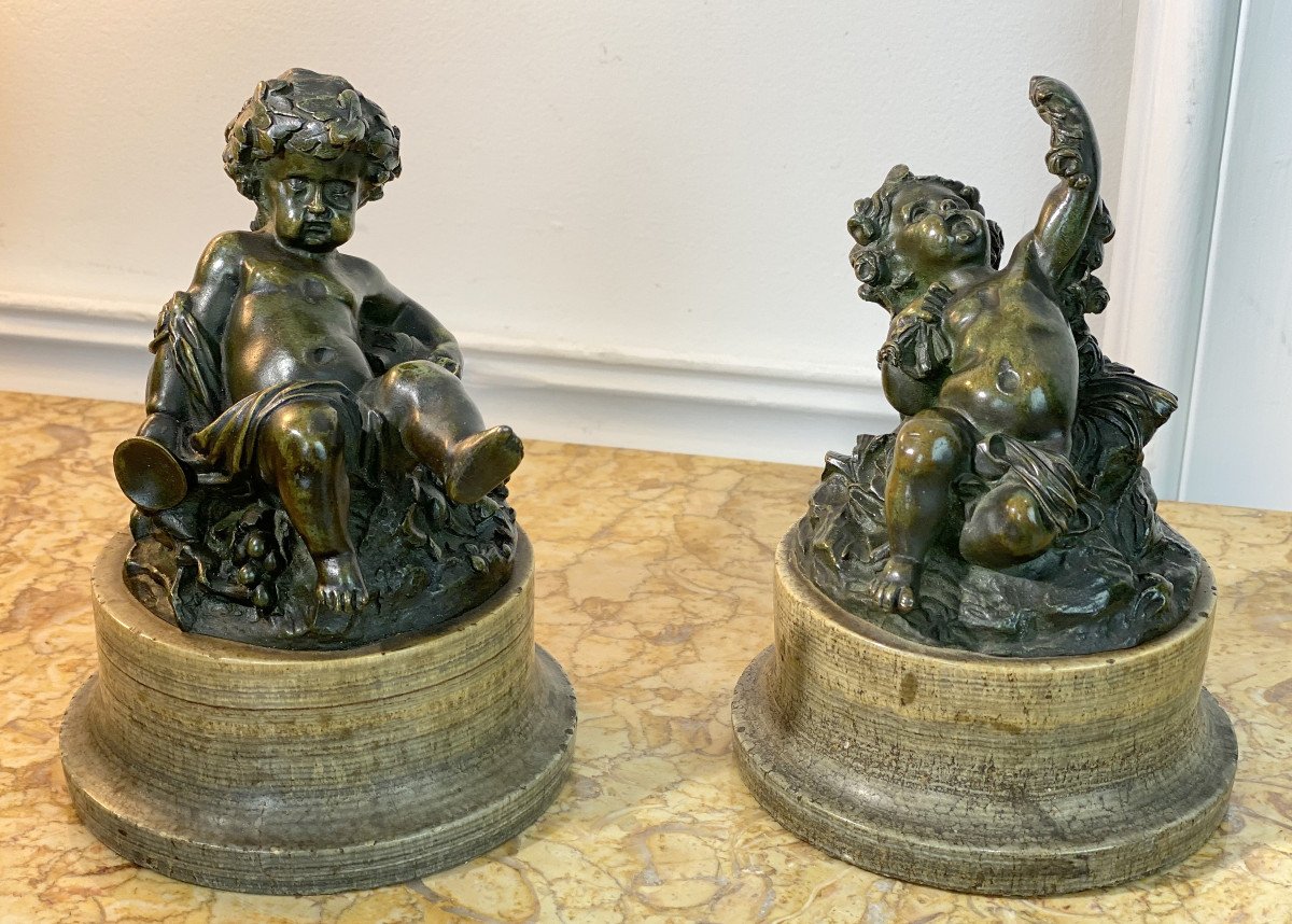 Pair Of Putti In Patinated Bronze Resting On Marble Pedestals Period 18/19th-photo-3