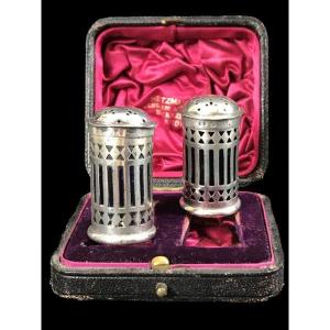 Pair Of Old Salt Cellars In Sterling Silver (english) In Their Box