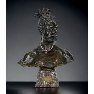 Arthur Strasser 1854/1927 Buste De Guerrier Songhaï En Bronze Patiné Sur Marbre