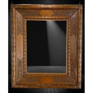 19th Century Frame In Solid Carved Walnut For Painting 58 Cm X 46.5 Cm