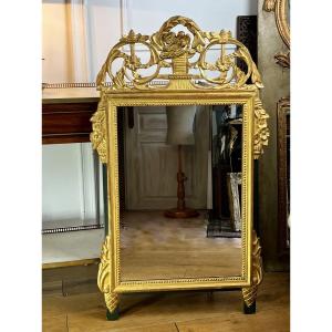 Mirror In Carved Golden Wood With Openwork Pediment Decorated With Flowers Style L.xvi