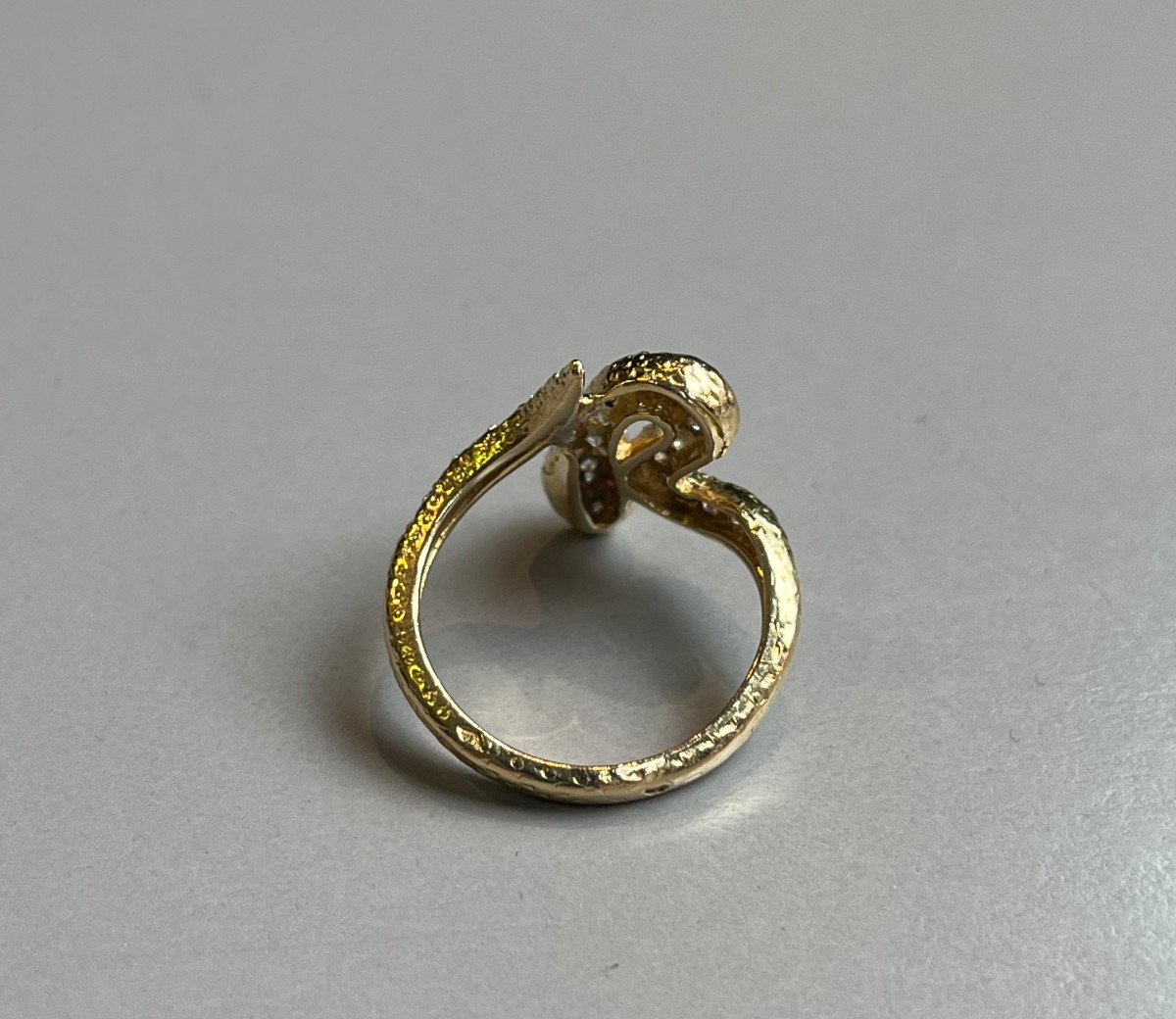 Snake Ring In Gold And Diamonds.-photo-2