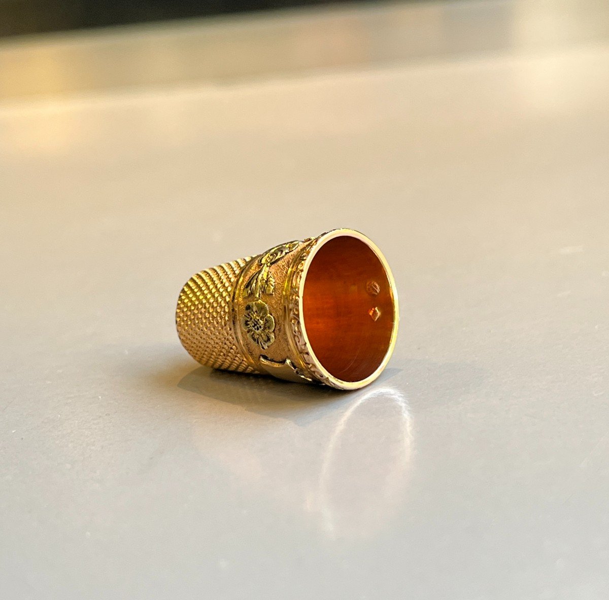 Thimble In Two 18 Carat Golds. 19th Century-photo-2