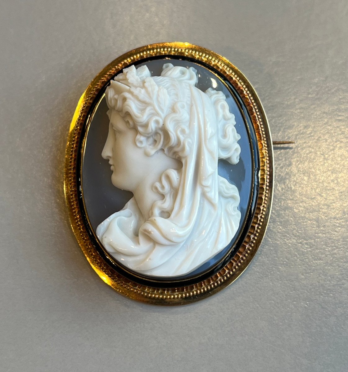 Gold And Enamel Brooch Set With A Large Cameo On Agate. 19th Century-photo-4