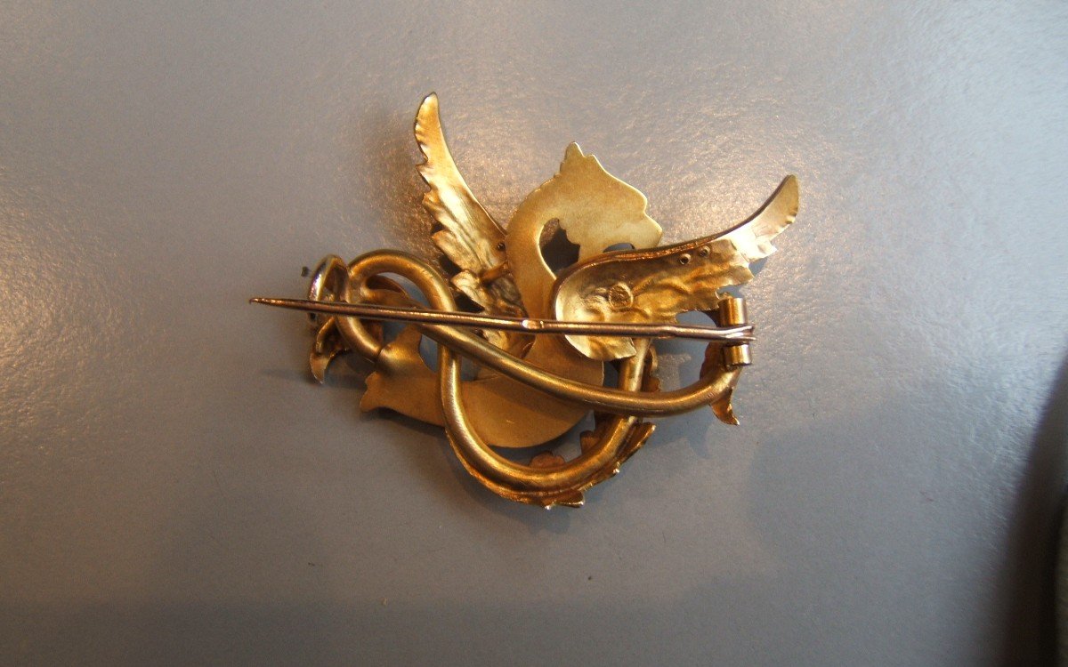 "chimera" Gold Brooch. 19th Century-photo-3