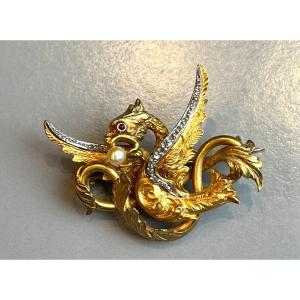 "chimera" Gold Brooch. 19th Century