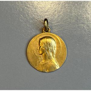 MEDAILLE EN OR SAINTE VIERGE.