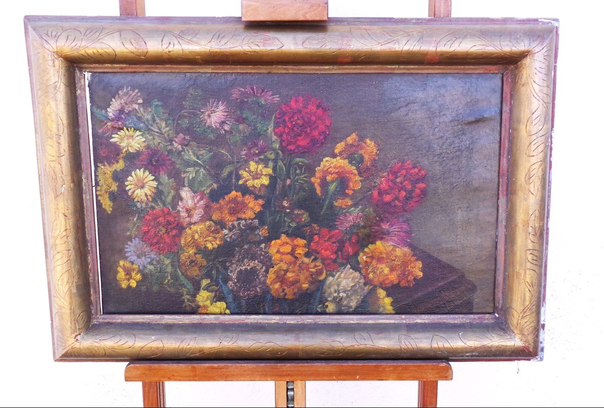 Hst “floral Bouquet” In Gold Bomb Frame.