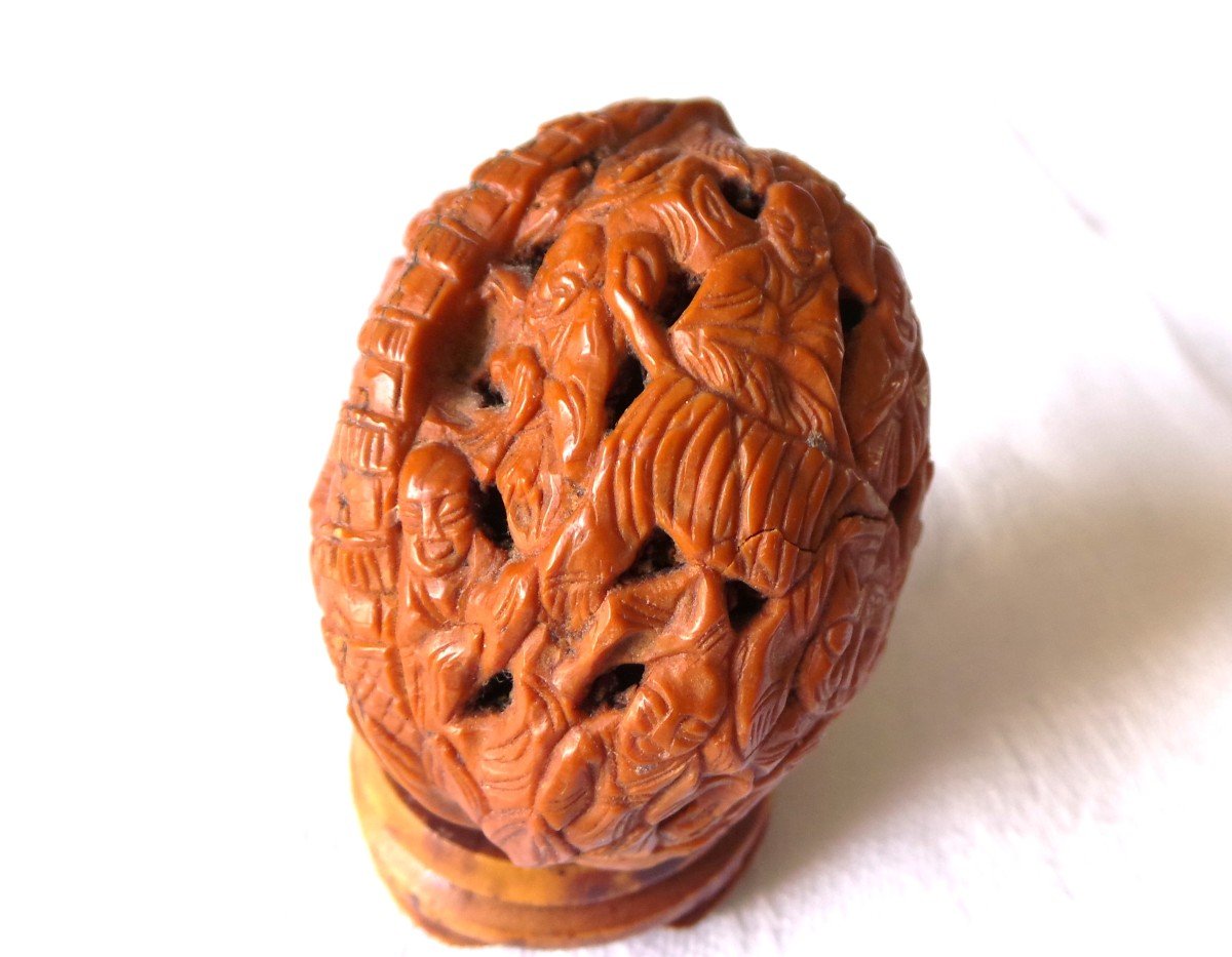 China - 19th Century - Carved Nuts "hediao" Immortal Monks "luohan" --photo-3