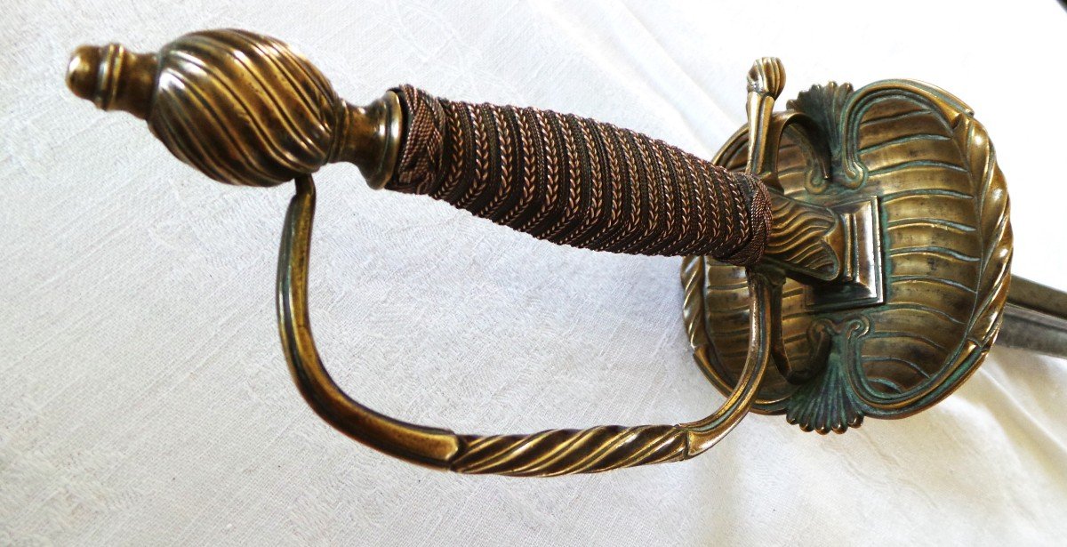 EPEE OFFICIER SUPERIEUR A LA COLICHEMARDE ET FOURREAU - EPOQUE : LOUIS XV - 1715 -1774 - XVIII°-photo-6