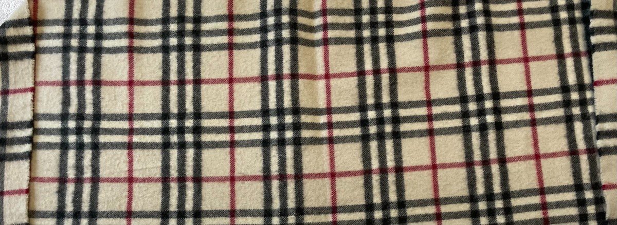 Echarpe " Burberry " 100\\% "- Cachemire- Made In Scotland--photo-3