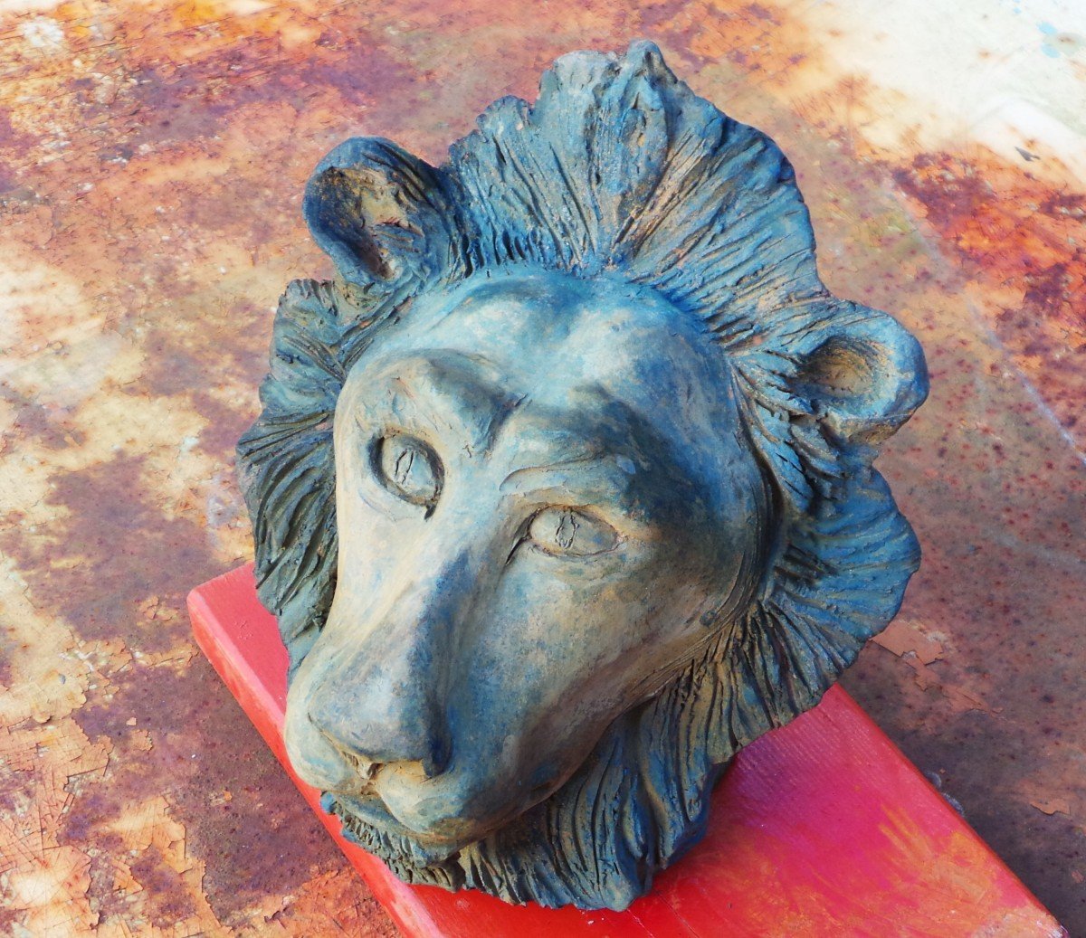 " TETE DE LION "  -TERRE CUITE PATINE BRONZE- PH.J.DARONDEAU -SCULPTEUR RETAIS