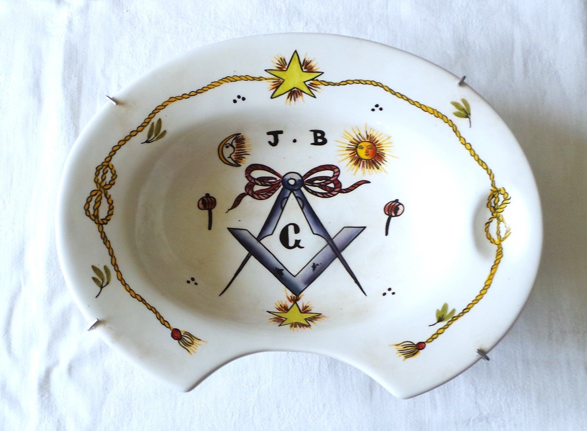 Shaving Dish With Masonic Decoration - Meissen Earthenware Ritzenhoff & Becker Manufacturer 