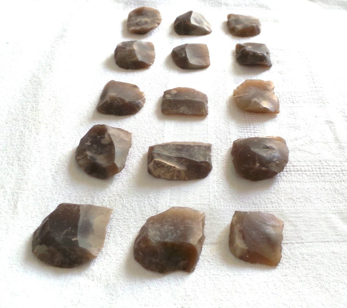 1 Lot Of 15 "blond De Meusnes" Flints For Pistol And Rifle Locks - 18th Century - Empire-photo-3