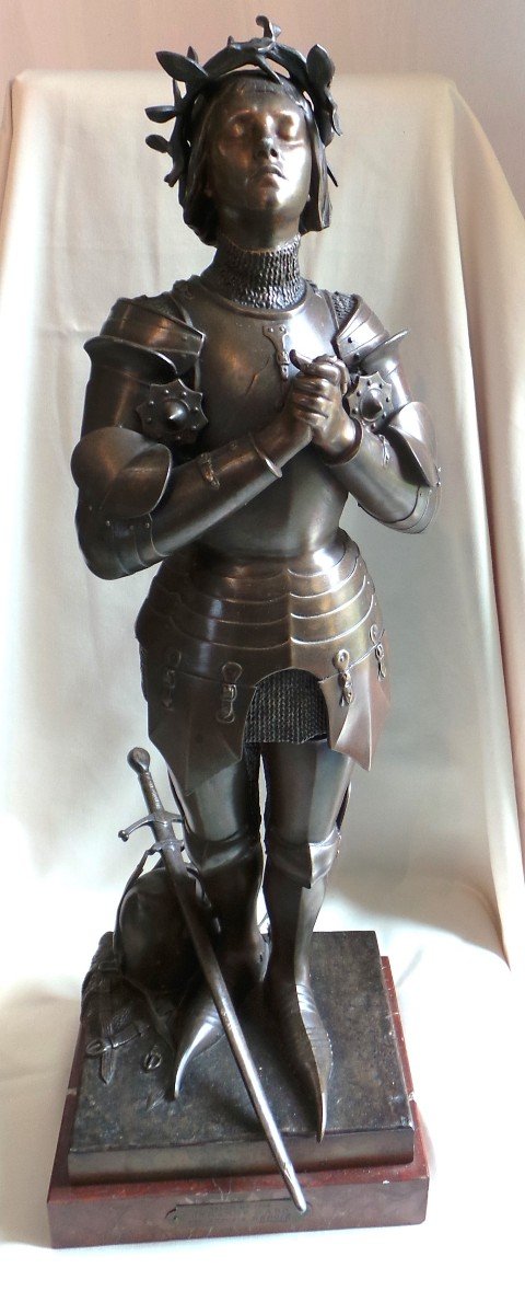 JEANNE D'ARC EN ARMURE PAR " ANTONIN MERCIE " - ( 1845 - 1916 ) - -photo-2