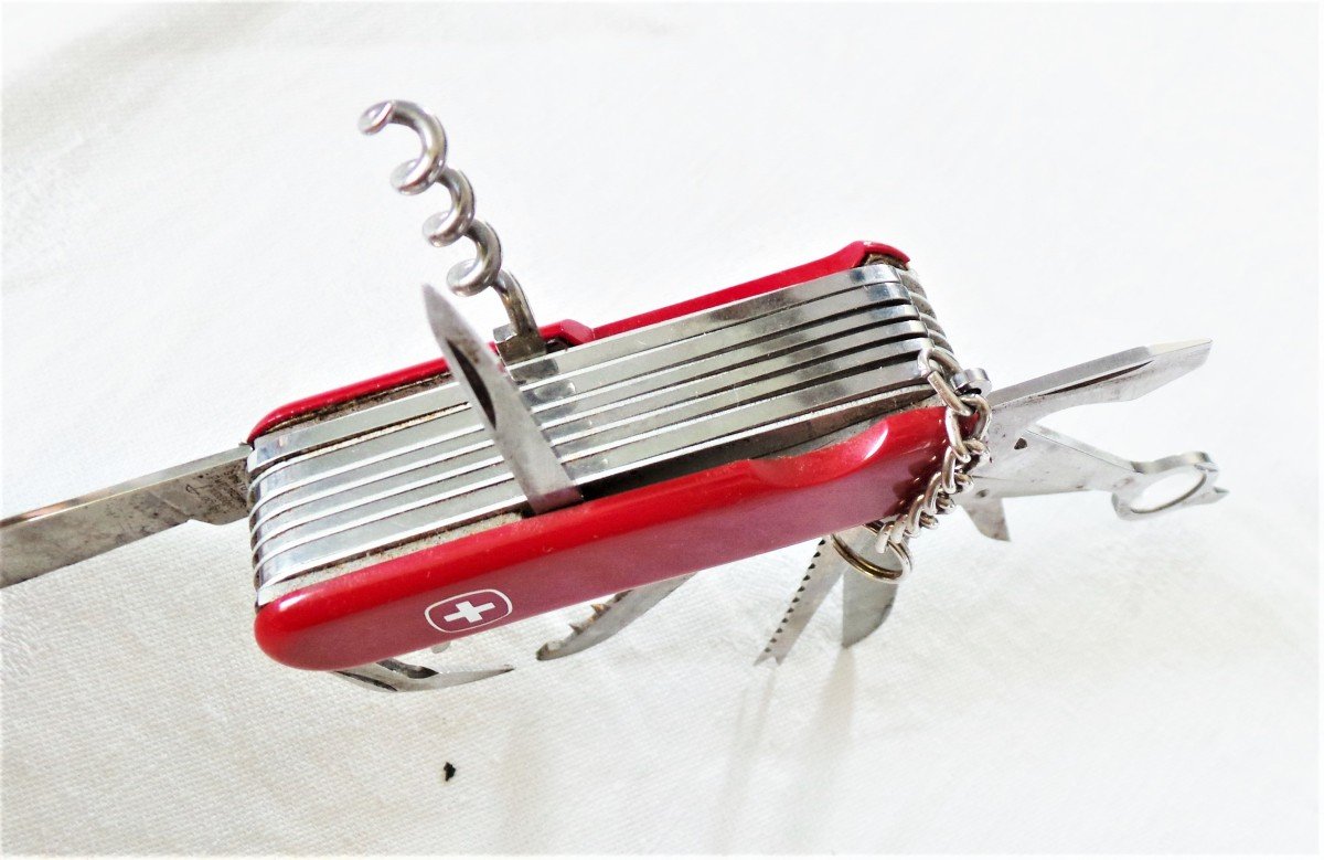 Multiple Swiss Knife With 13 Functions - Brand Wender - Year 60/70 In Its Box-photo-1