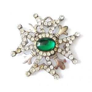 Masonic Jewelry - Silver Templar Cross - Strass - Green Stone And Lilies - 19th Century