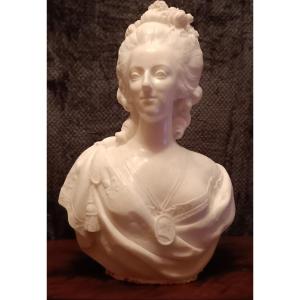 Importante sculpture Buste De Marie Antoinette Marbre De Carrare XIXème