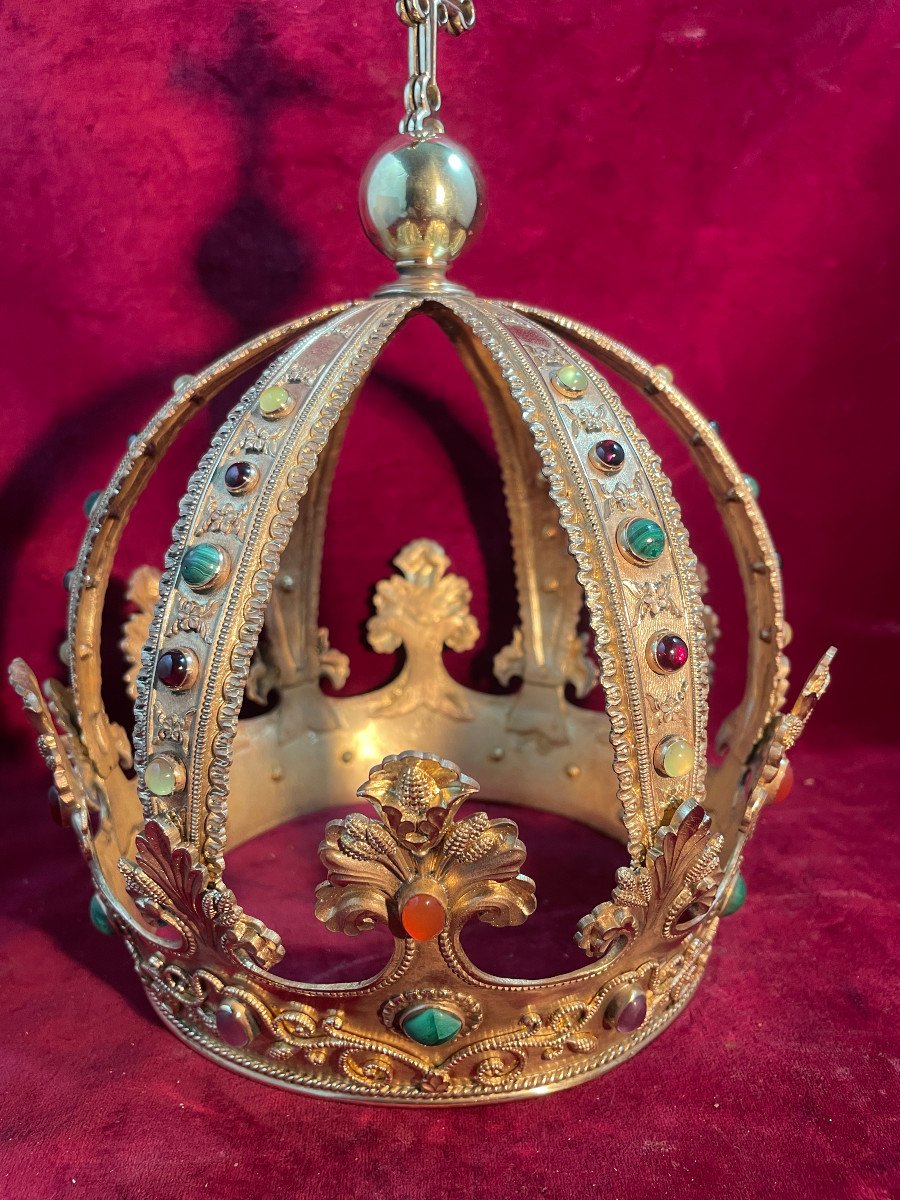 Crown Of The Virgin Of The Church -photo-2