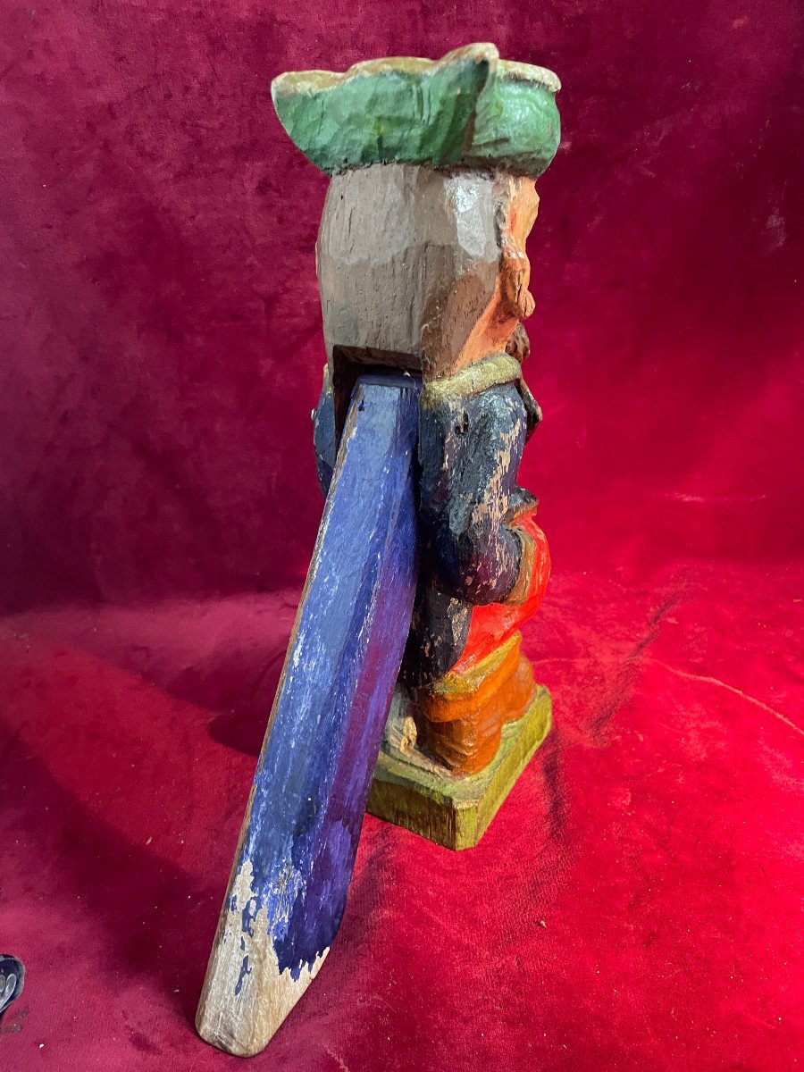 Casse Noix Bois Sculpte Polychrome-photo-1