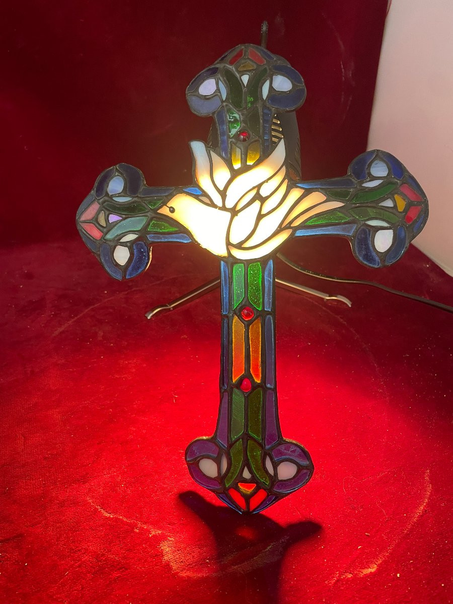 Beautiful Stained Glass Cross With Eucharistic Dove-photo-2