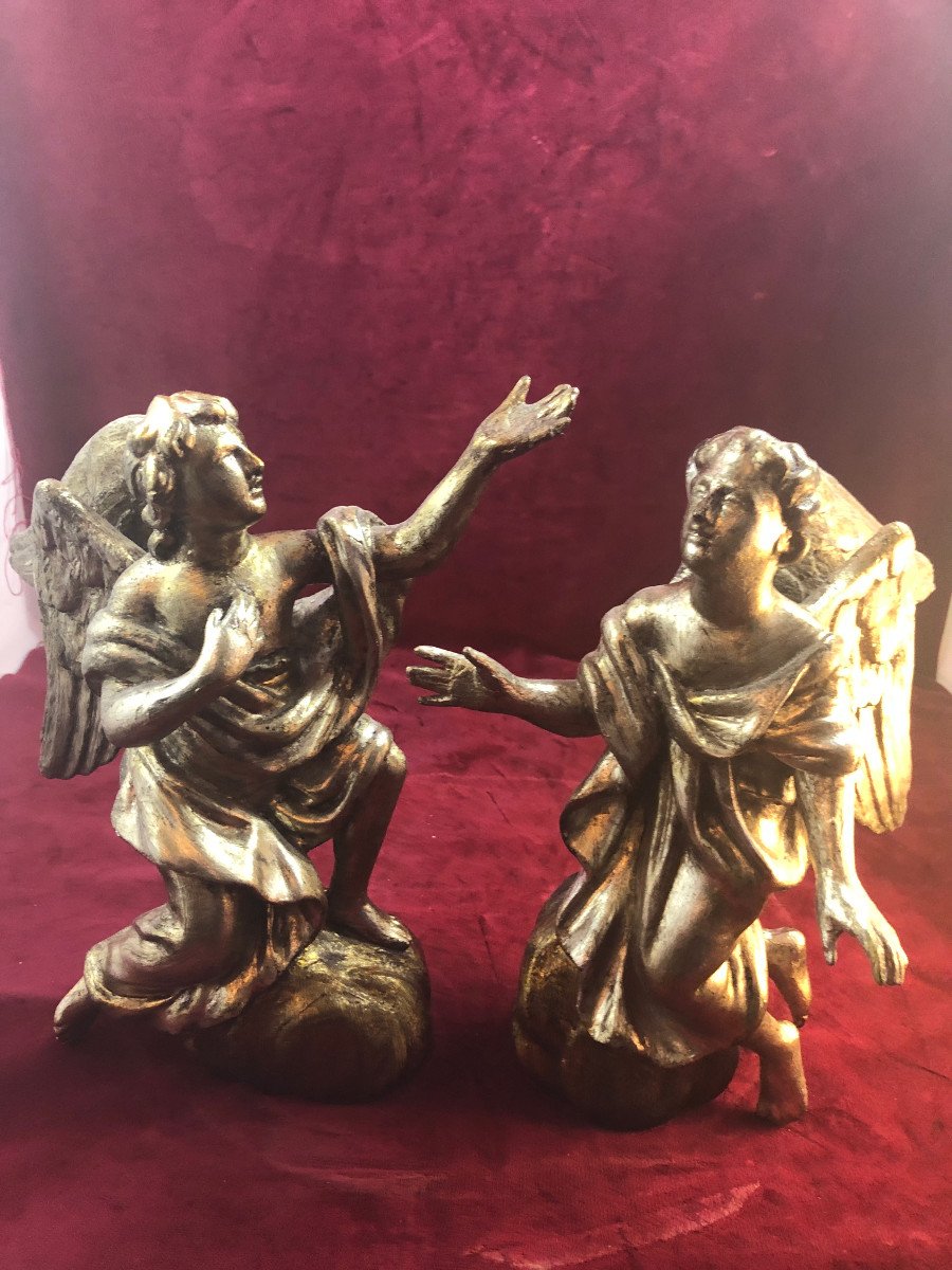 Pair Of Kneeling Sculpted Wooden Angels-photo-3