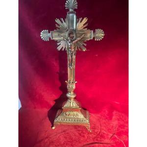 Crucifix Reliquaire En Bronze