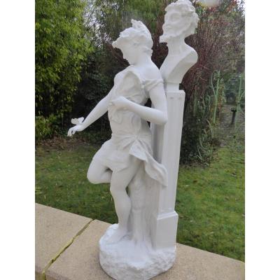 Sculpture En Biscuit Jeune Fille Et Terme