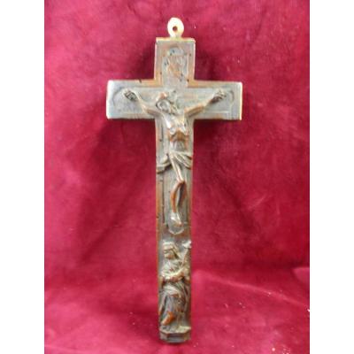 Ivory Wood Reliquary Cross