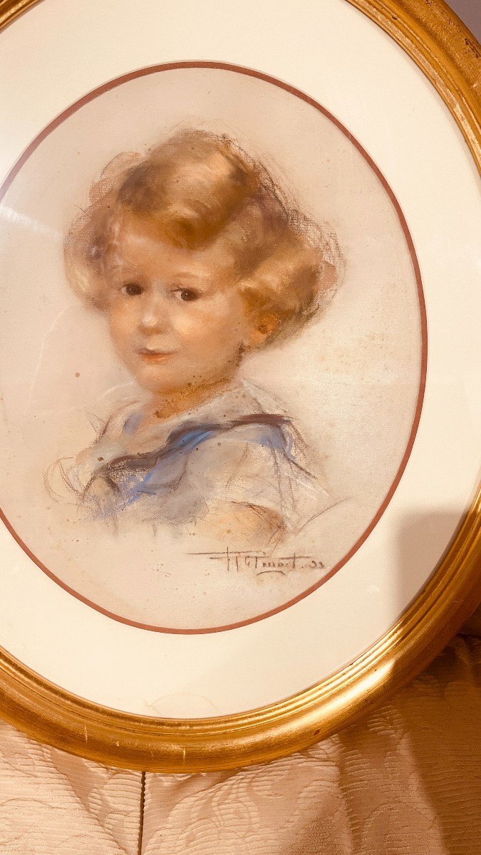 Portrait Of A Child, Pastel Signed And Dated 1933-photo-2