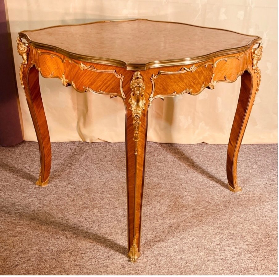 Marquetry And Gilt Bronze Gueridon, 19th Century 