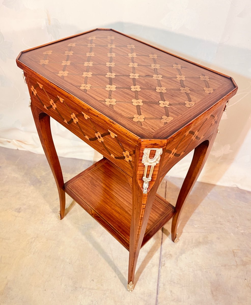 Queen's Marquetry Coffee Table, 19th Century -photo-2