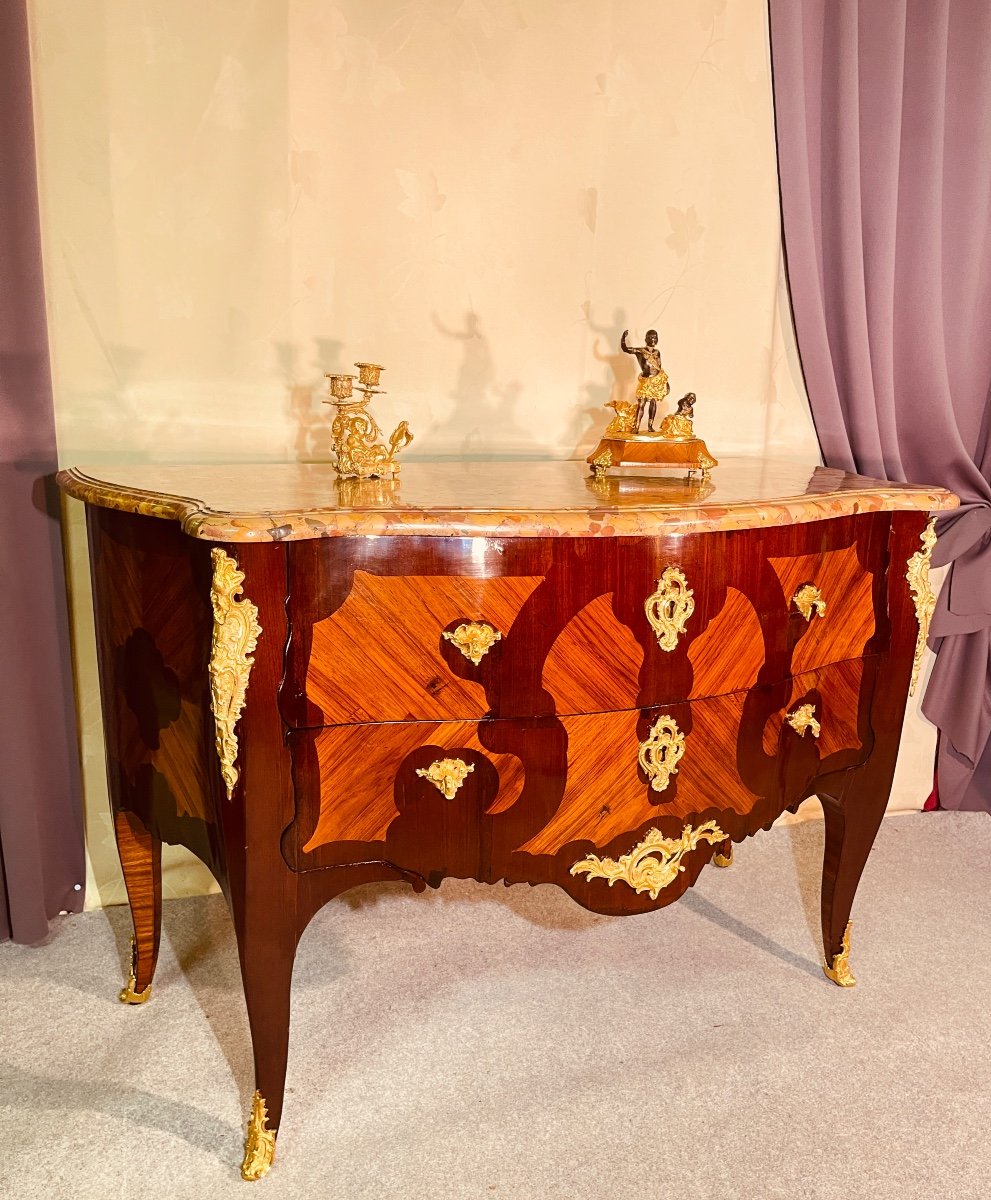 Exceptionnelle Commode B.V.R.B., Vers 1755-1765 , 18eme Siècle 