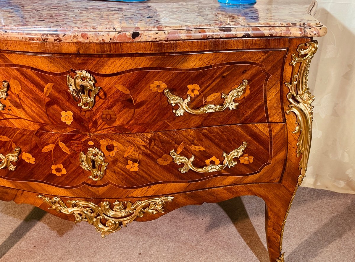 Commode Louis XV à Fleurs , époque 18eme Siècle -photo-6