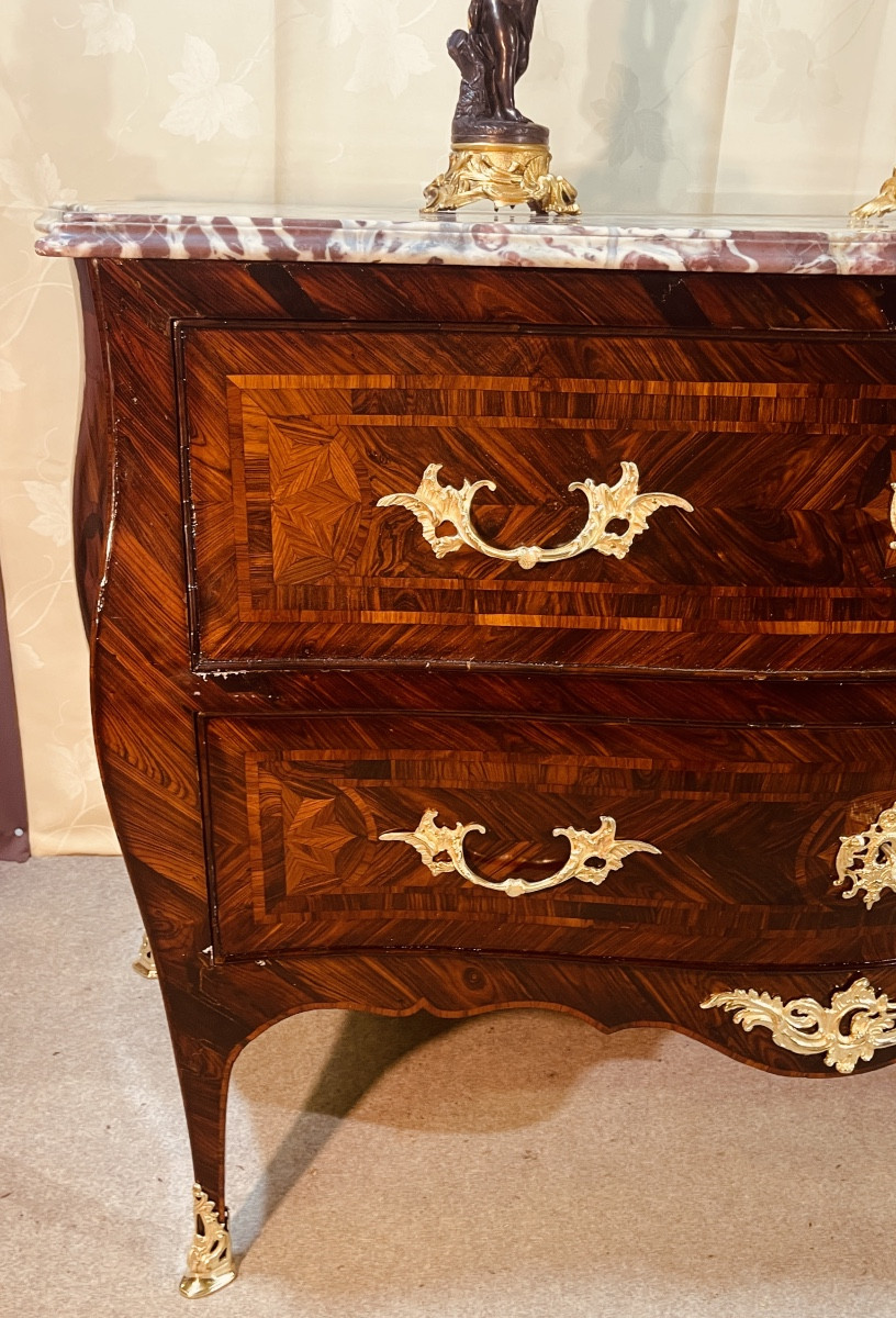 Louis XV Curved Chest Of Drawers, 18th Century -photo-2